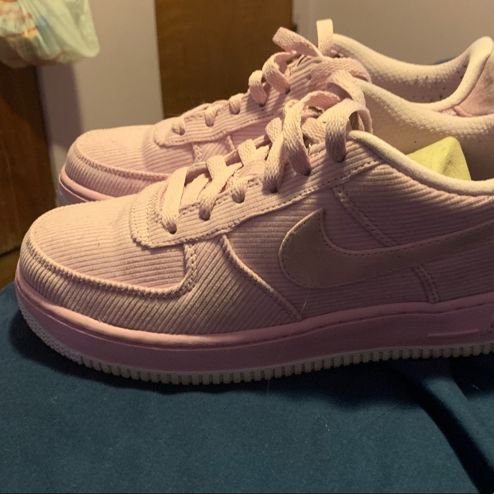 Pink nike Air Force one